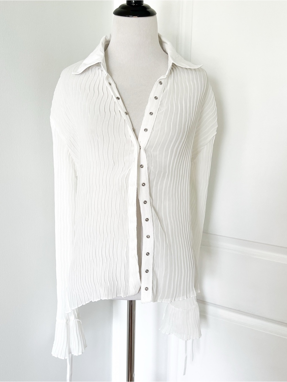 Semi Sheer White Pleated Button-Front Shirt with Snap Details - Small